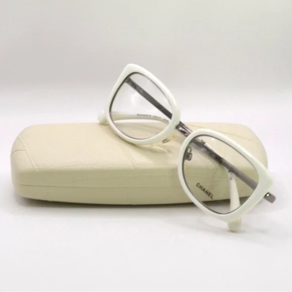 Chanel Women’s Eyeglasses | White & Silver Frame | 50-18-135 | Made in Italy - Picture 5 of 12